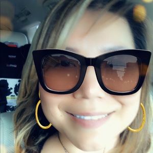 Meet your Posher, Maki